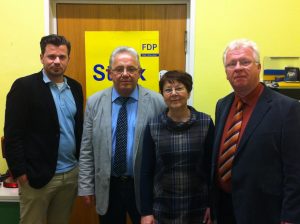 Fraktionsvorsitzender Volker Beisel, FDP-Ortsvereinsvorsitzender in Riesa Ernst Ulbricht, stellv. Fraktionsvorsitzende Dr. Elke Wormer, FDP-Stadtrat in Riesa Christian Thielemann (v.l.n.r.)