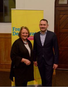 Sabine Leutheusser-Schnarrenberger mit dem FDP Bundestagskandidaten für Mannheim Florian Kußmann